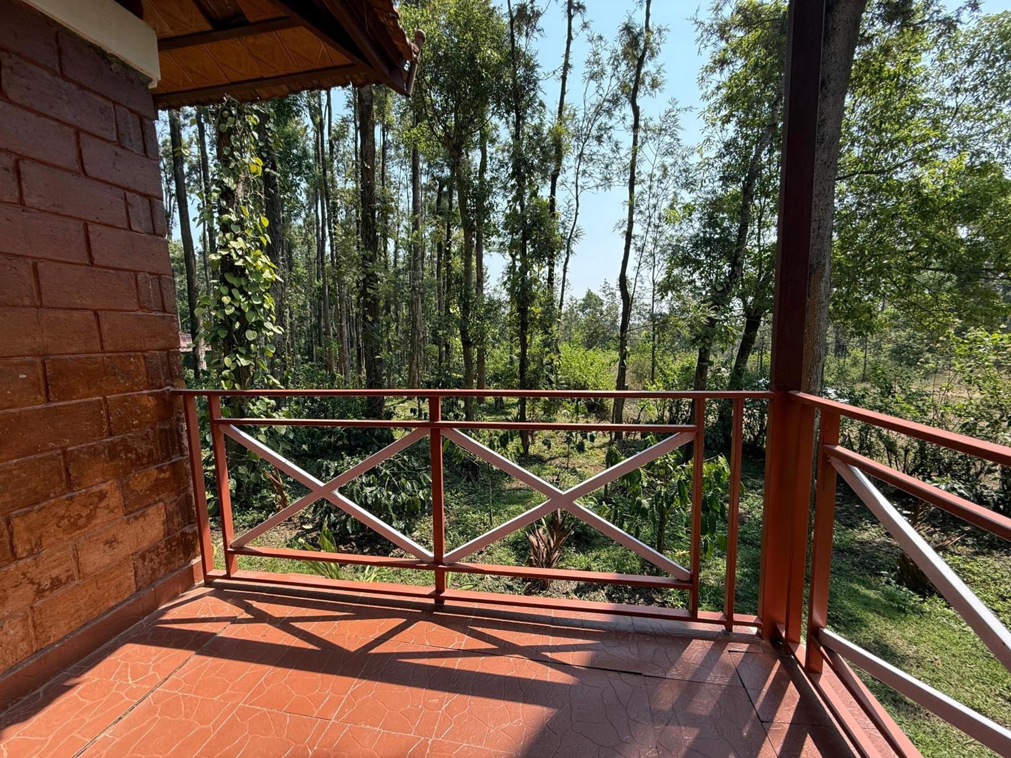 Coffee Grove Resort Chikmagalūr المظهر الخارجي الصورة